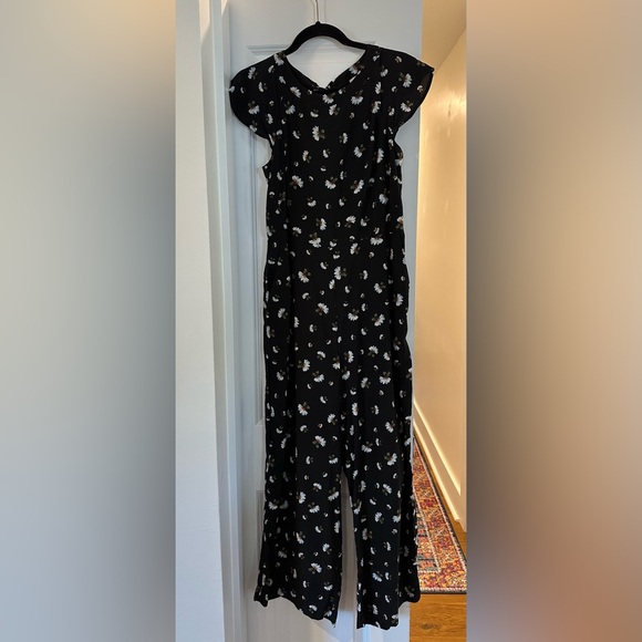 LOFT Lily Tie Back Jumpsuit - Size 4 - Picture 1 of 11